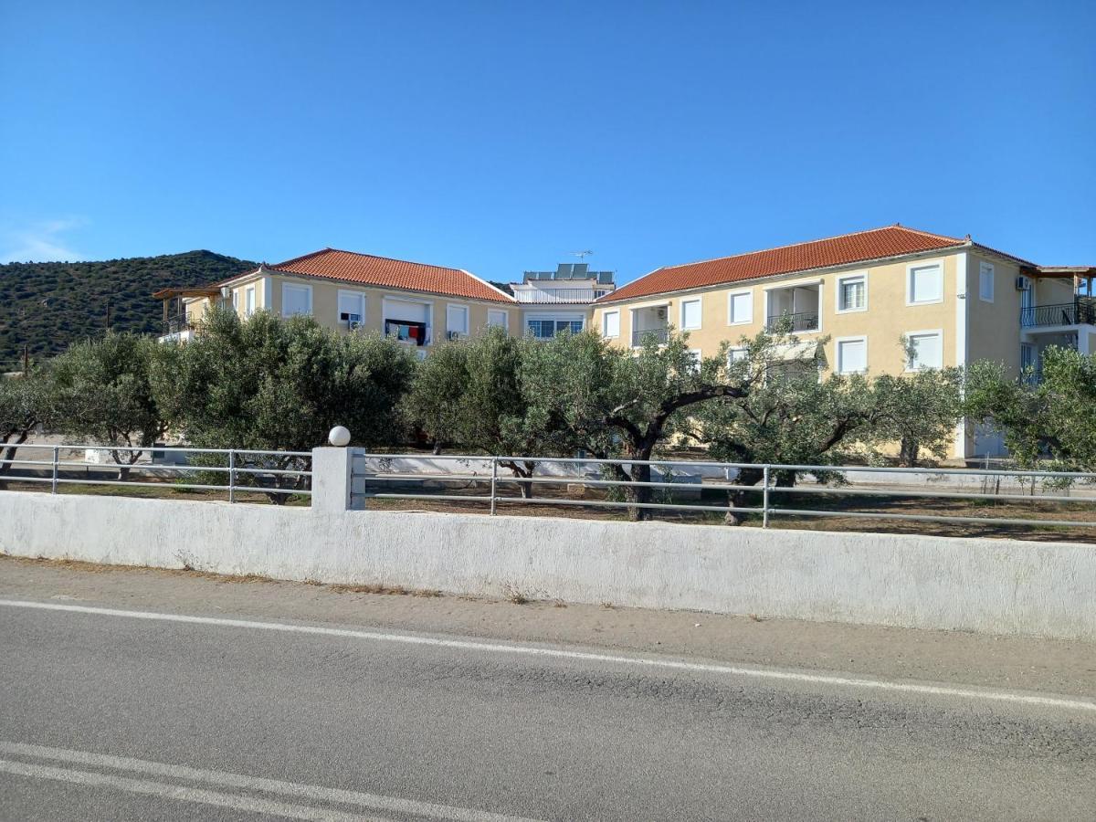 Dardiza Stay Ermioni Bagian luar foto